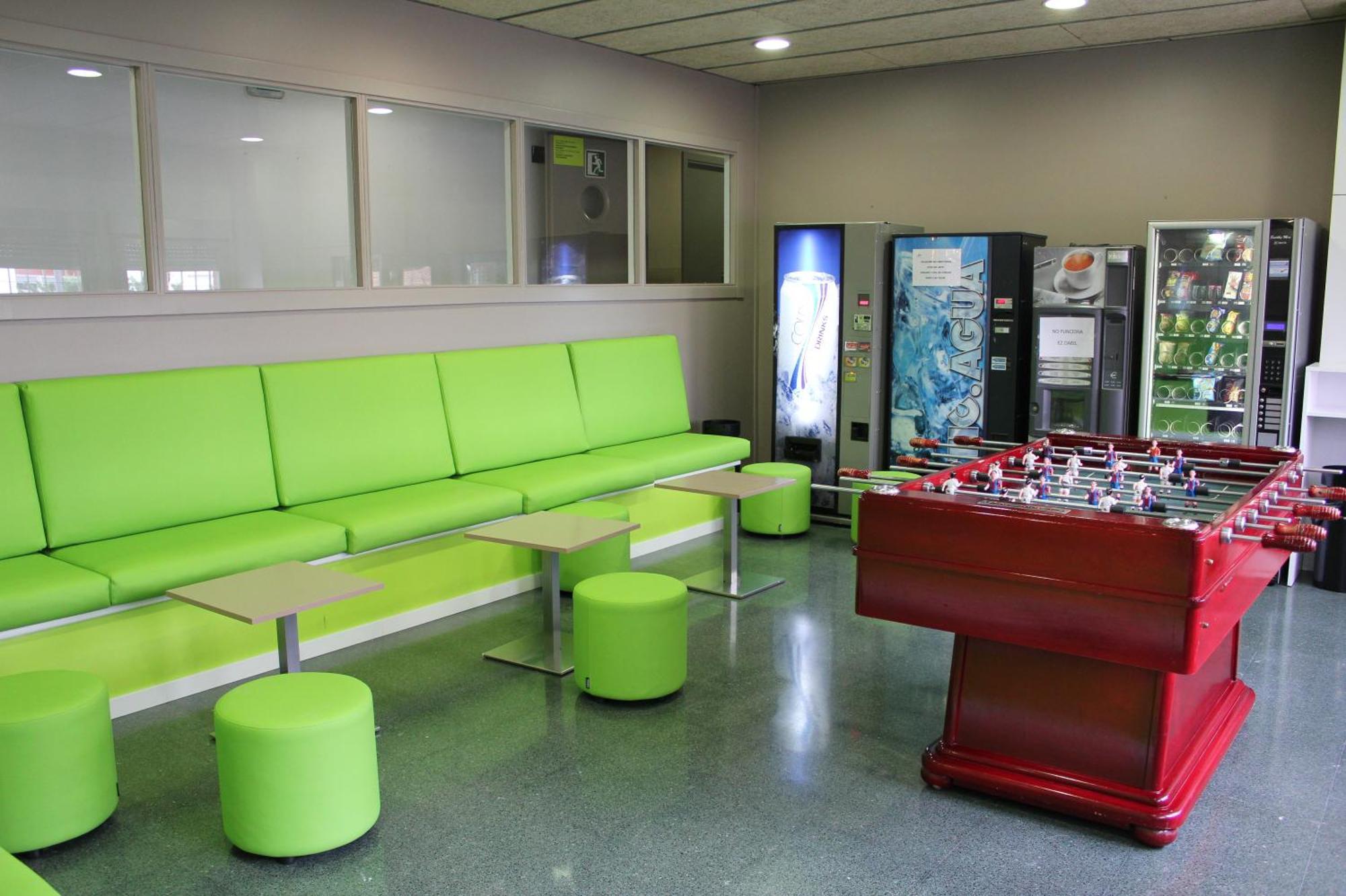 Appartamento Residencia Tomás Alfaro Fournier Vitoria-Gasteiz Esterno foto
