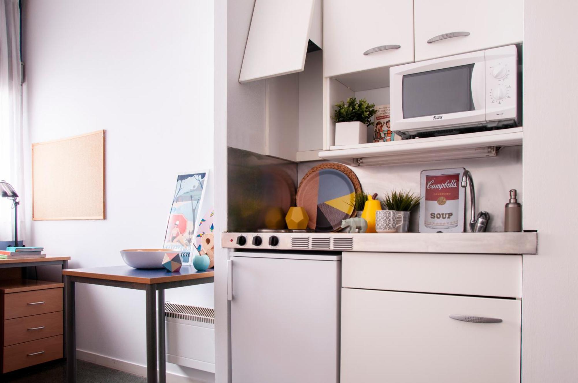 Appartamento Residencia Tomás Alfaro Fournier Vitoria-Gasteiz Esterno foto